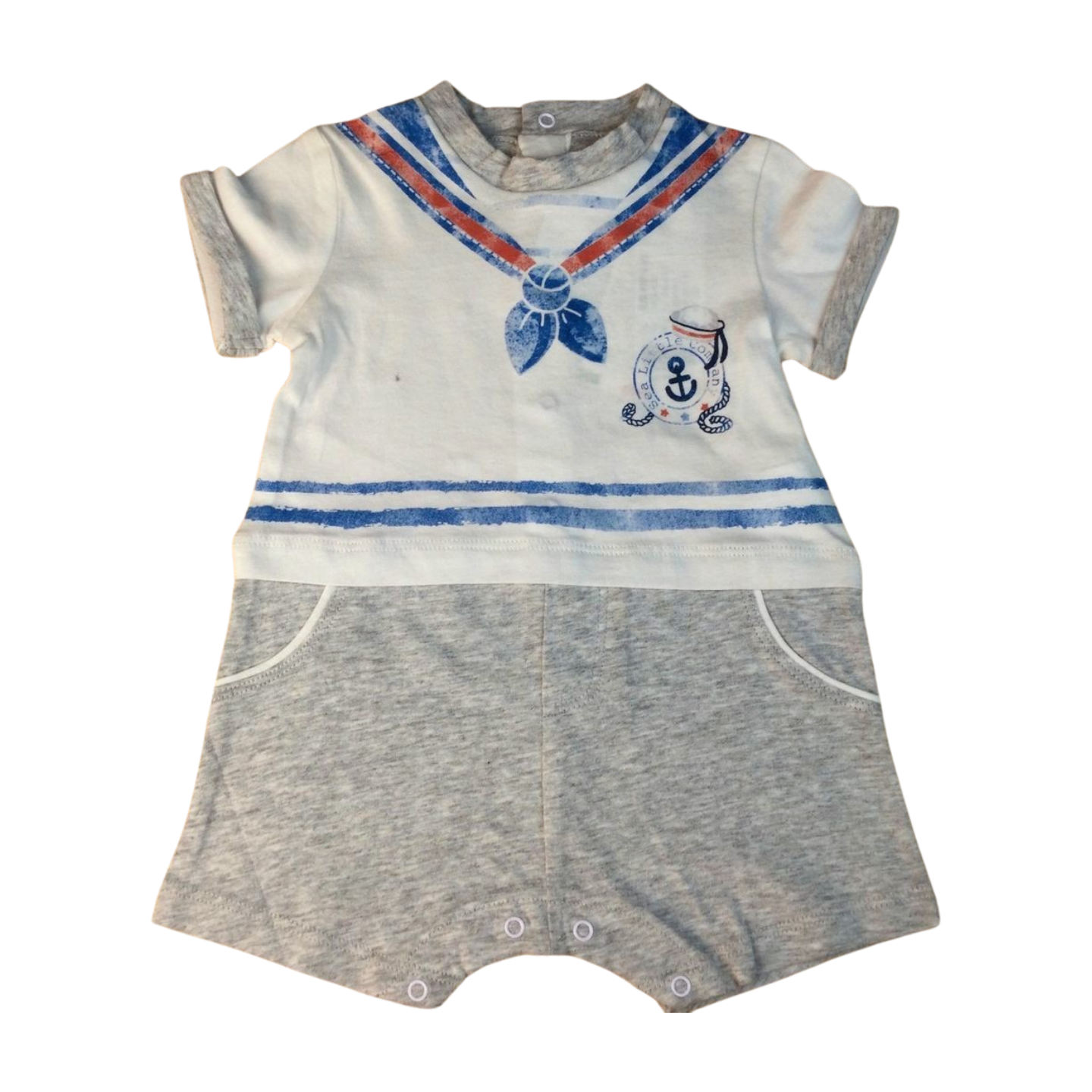 Comfy cotton fashionable t-shirt for boys 9-10 years old تي شيرت قطني مريح وعصري للأولاد من عمر 9 إلى 10 سنوات