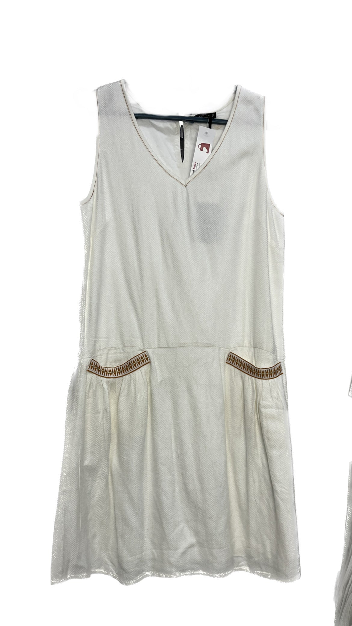 White dres فستان ابيض