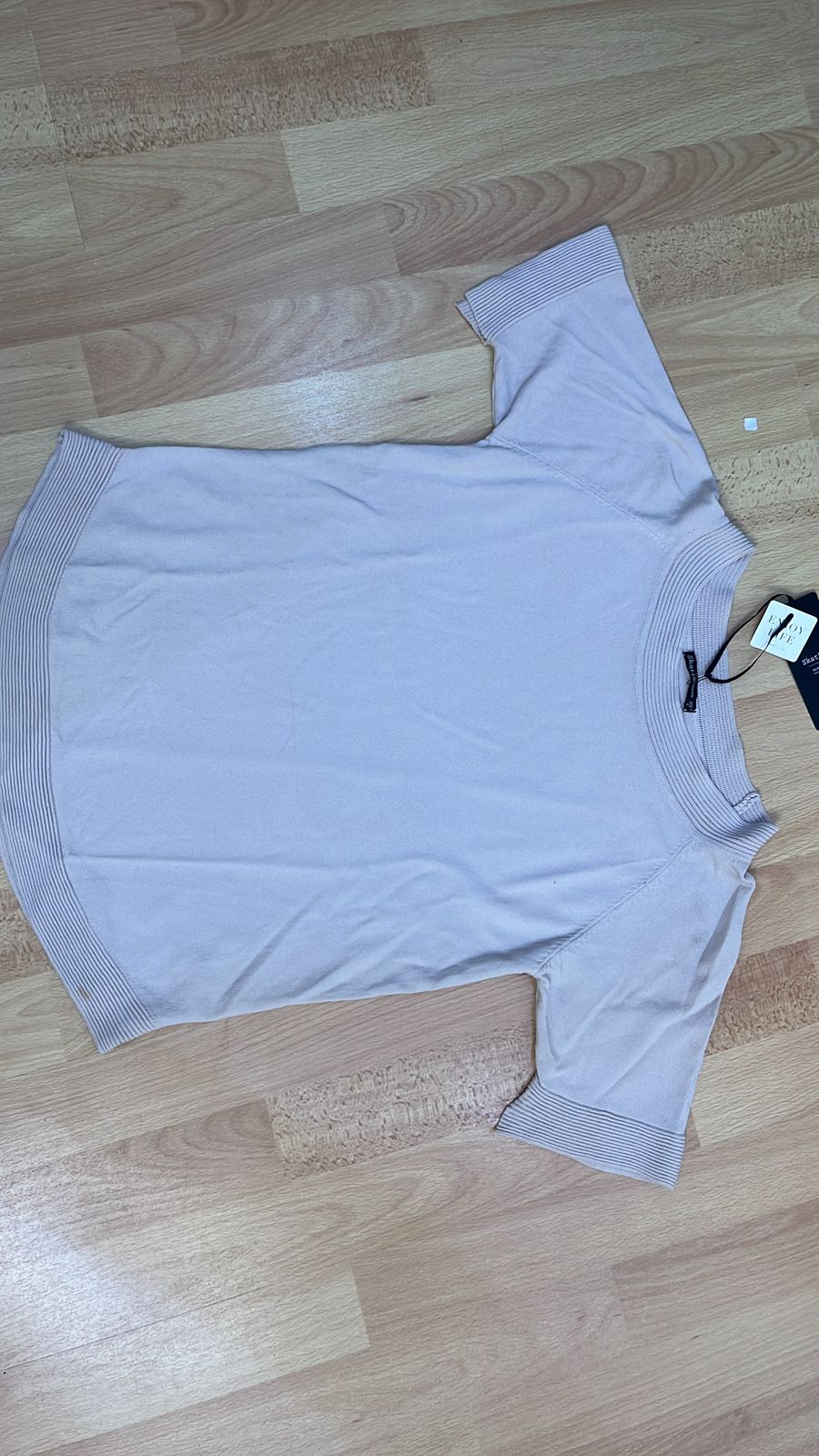 SHORT SLEEVES COTTON TISHIRT. تيشيرت قطني بأكمام قصيرة