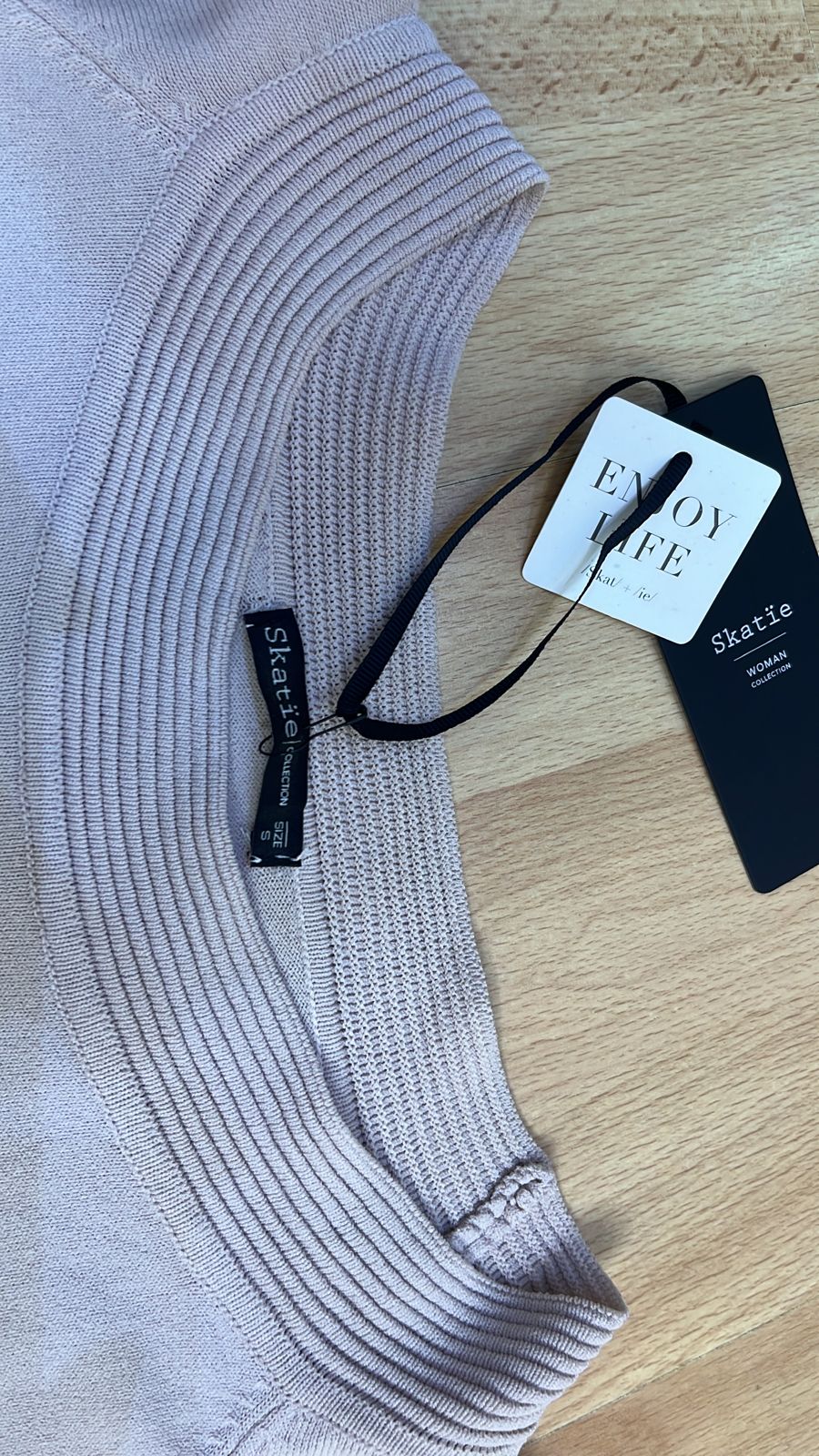 SHORT SLEEVES COTTON TISHIRT. تيشيرت قطني بأكمام قصيرة