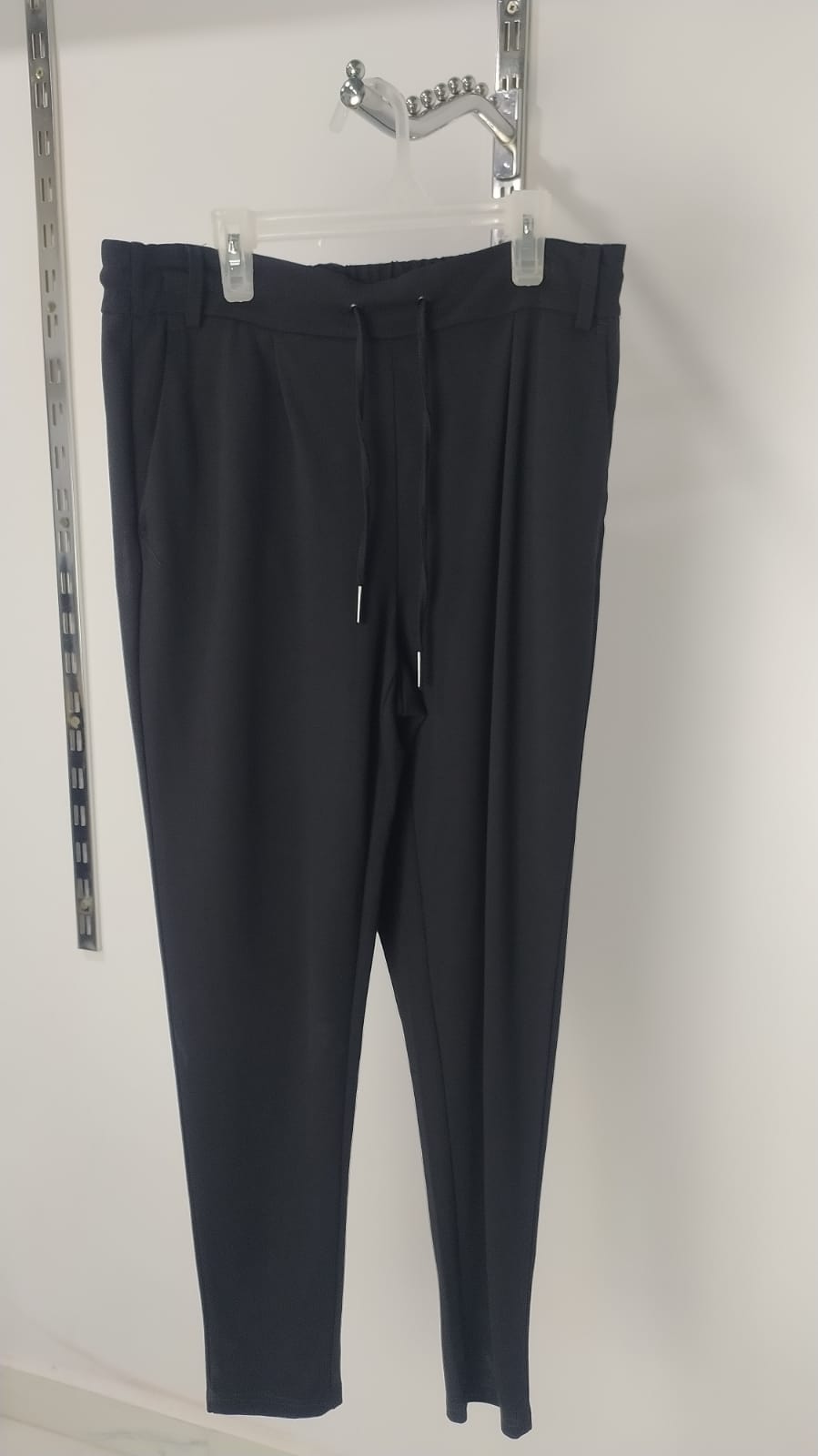 بنطلون اسود