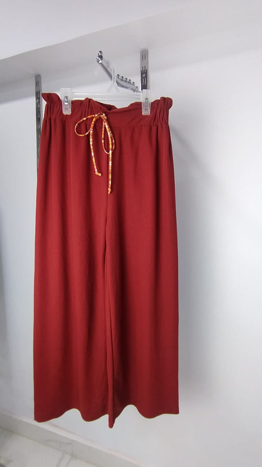 بنطلون نبيتي واسع