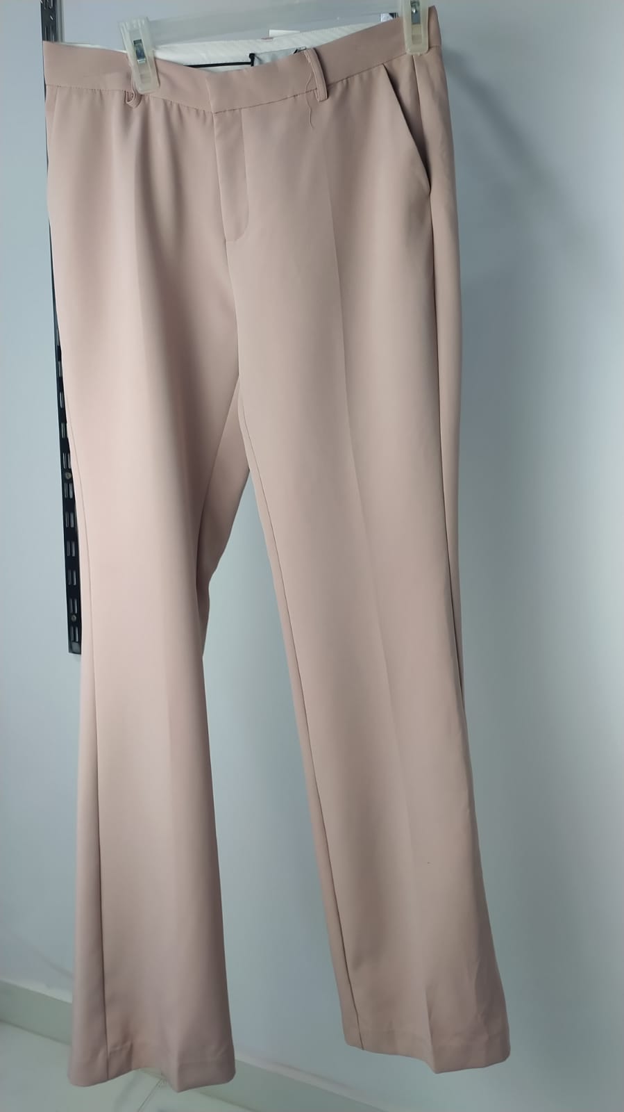 بنطلون ابيض كلاسك