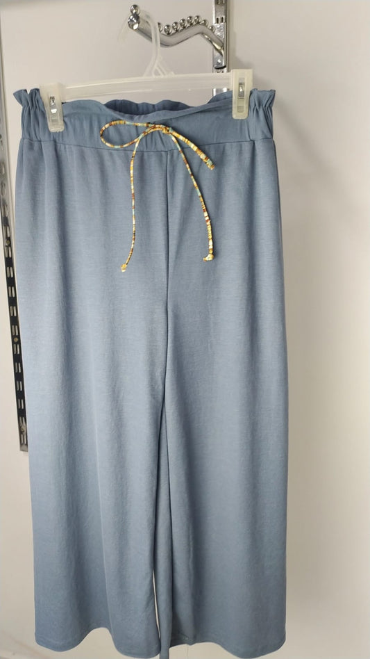 بنطلون نبيتي واسع