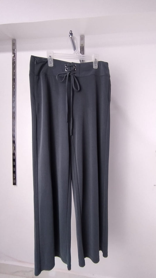 بنطلون حريمي