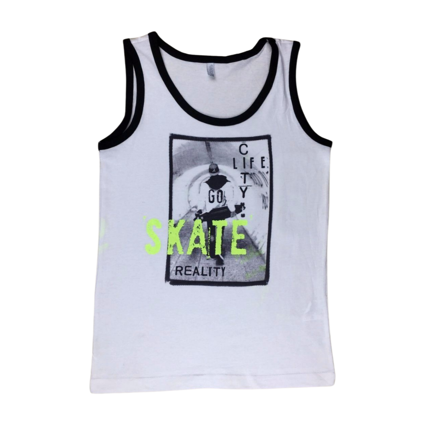 Sleeveless Cotton Fit for active boys in summer قطن بدون أكمام مناسب للأولاد النشيطين في الصيف